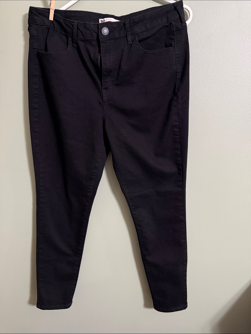 SO Black Women’s Skinny Jeans -